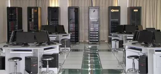 湖南三一工業(yè)職業(yè)技術(shù)學(xué)院 計(jì)算機(jī)軟件技術(shù)開(kāi)發(fā)專(zhuān)業(yè)，培養(yǎng)智能制造時(shí)代的高技能人才